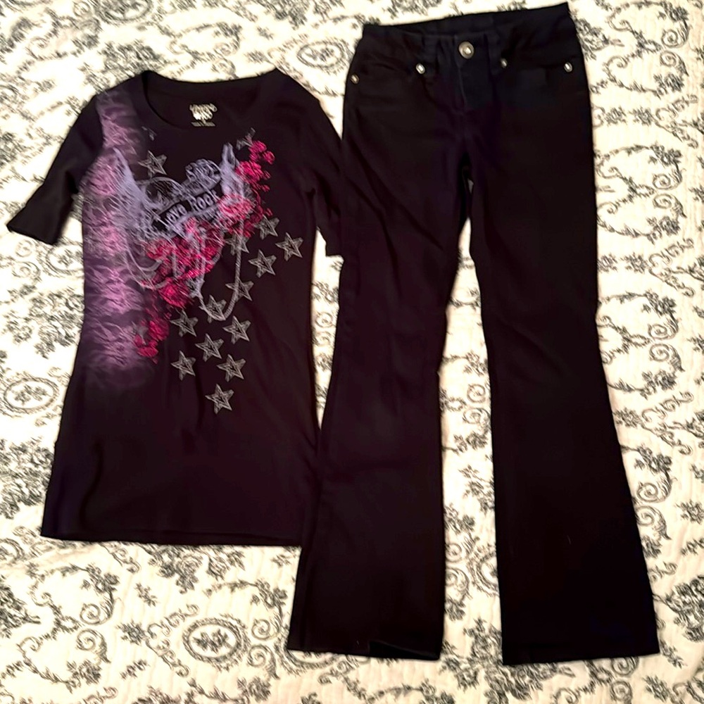 Lot of Black Jeans & Embellished Tee